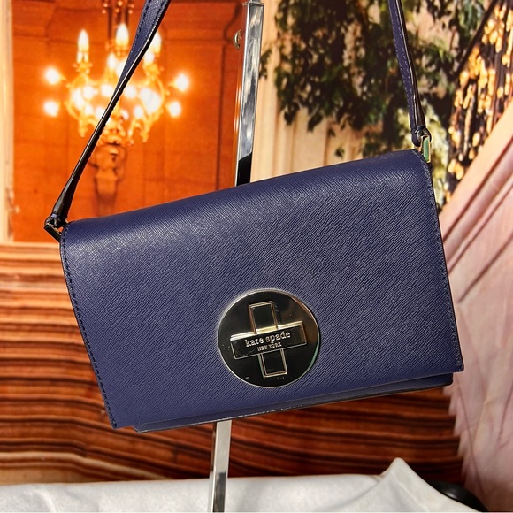 Authentic Kate Spade Navy Blue Leather Astor Court Flap Crossbody Bag excellent - Picture 2 of 15